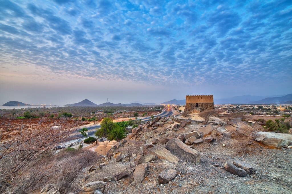 «مسجد البدية» أربع قباب تروي تاريخ الأجداد