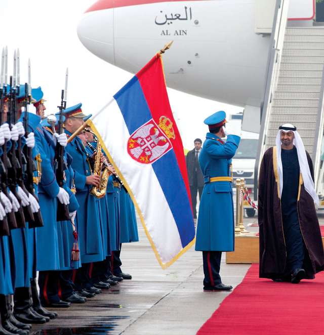 "محمد بن زايد يستعرض حرس الشرف لدى وصوله بلغرادأجرى الفريق أول سمو الشيخ محمد بن زايد آل نهيان ولي عهد أبوظبي نائب القائد الأعلى للقوات المسلحة محادثات مع الرئيس توميسلاف نيكوليتش، رئيس جمهورية صربيا، تناولت سبل تطوير علاقات التعاون الثنائية إضافة إلى بحث التطورات الإقليمية والدولية والقضايا ذات الاهتمام المشترك."