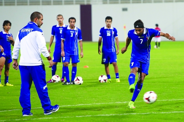 "■ من تدريبات المنتخب الكويتي  |  البيان"