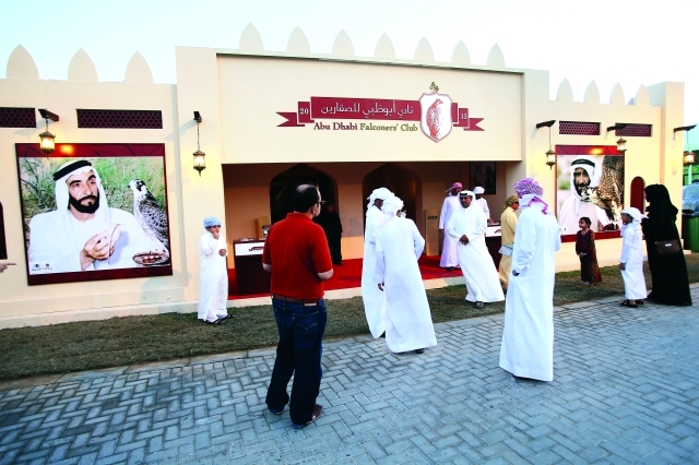 "مهرجان الشيخ زايد التراثي في القرية التراثية بالوثبة , نوفمبر  22 2015 . تصوير مجدي اسكندر"