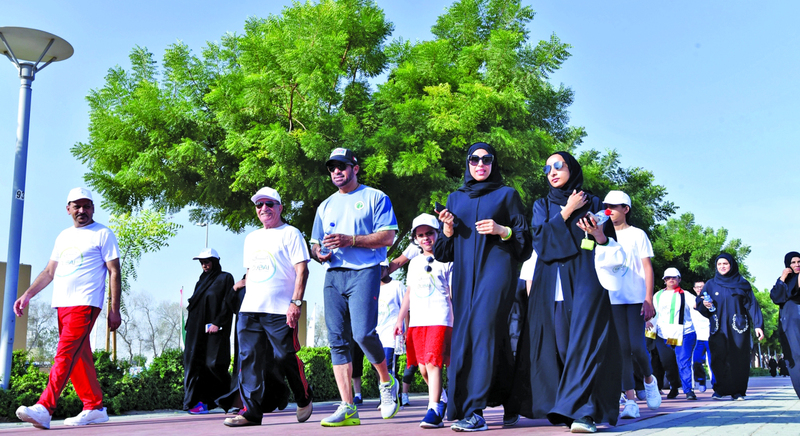 "Ⅶ  أثناء مشاركة وزيرة تنمية المجتمع في فعالية المشي  |  البيان"