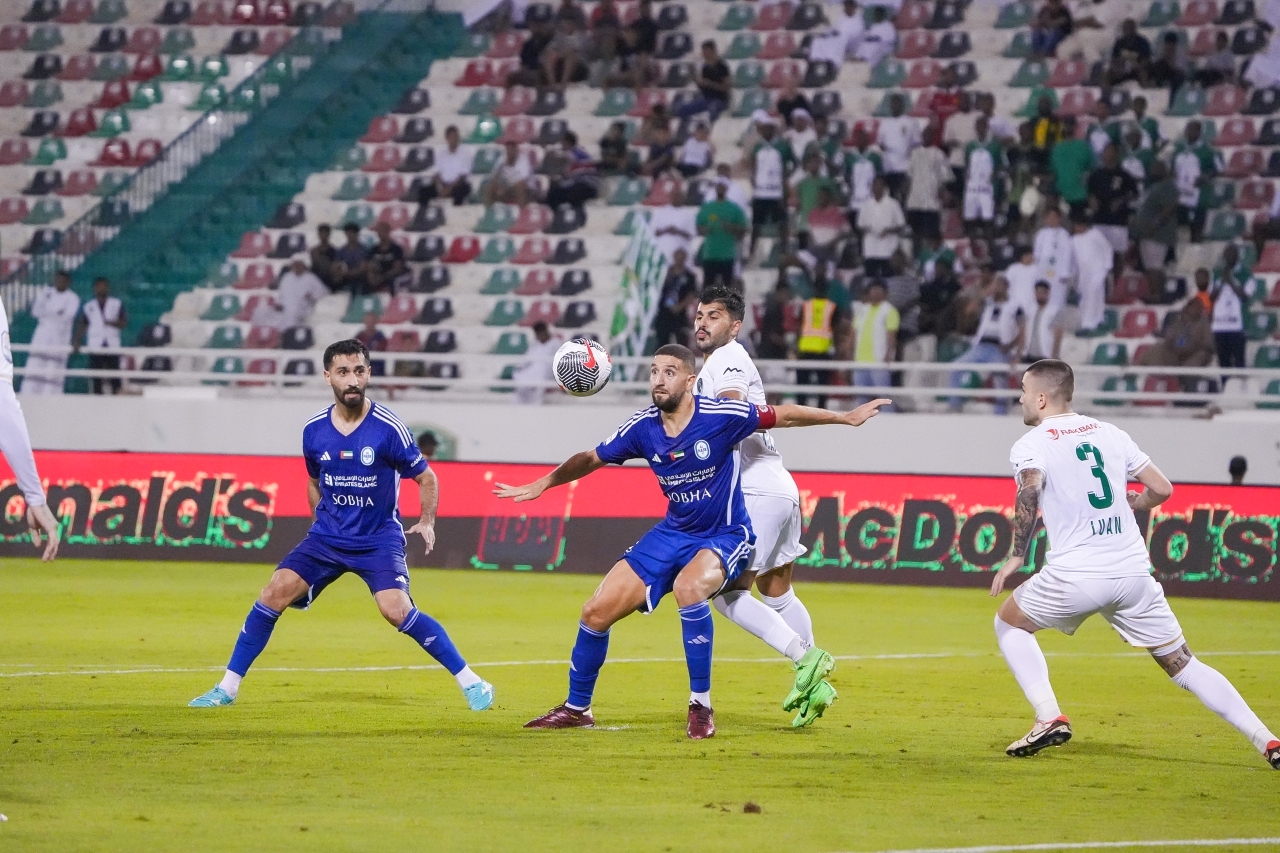 "جانب من لقاء فريقي الإمارات والنصر | البيان"