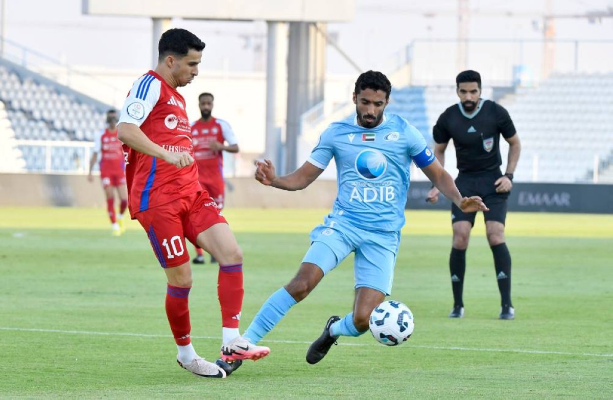 في افتتاح الجولة السابعة للدوري الإماراتي .. الشارقة يقسو على بني ياس برباعية
