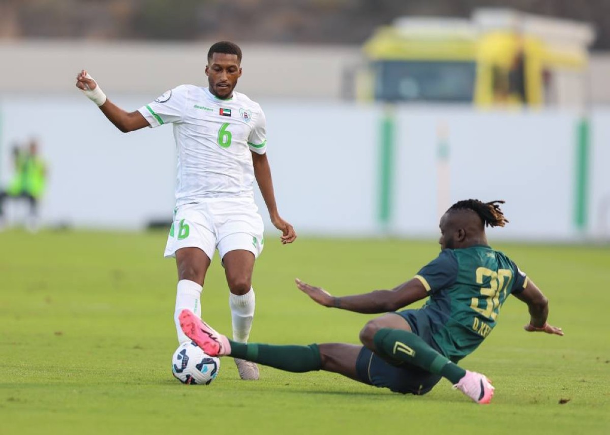 خورفكان وضيفه دبا الحصن يكتفيان بالتعادل 1-1