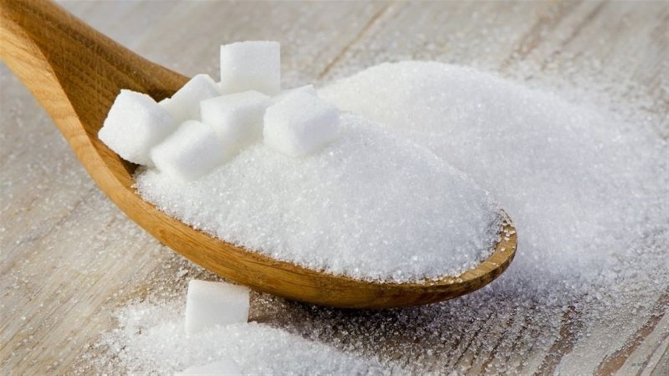 كيف يؤثر السكر على الدماغ ويسبب الإدمان؟