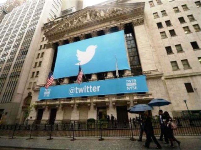 «تويتر» تتوقع  خسائر ربعية - الاقتصادي - الصفقة الأخيرة - البيان