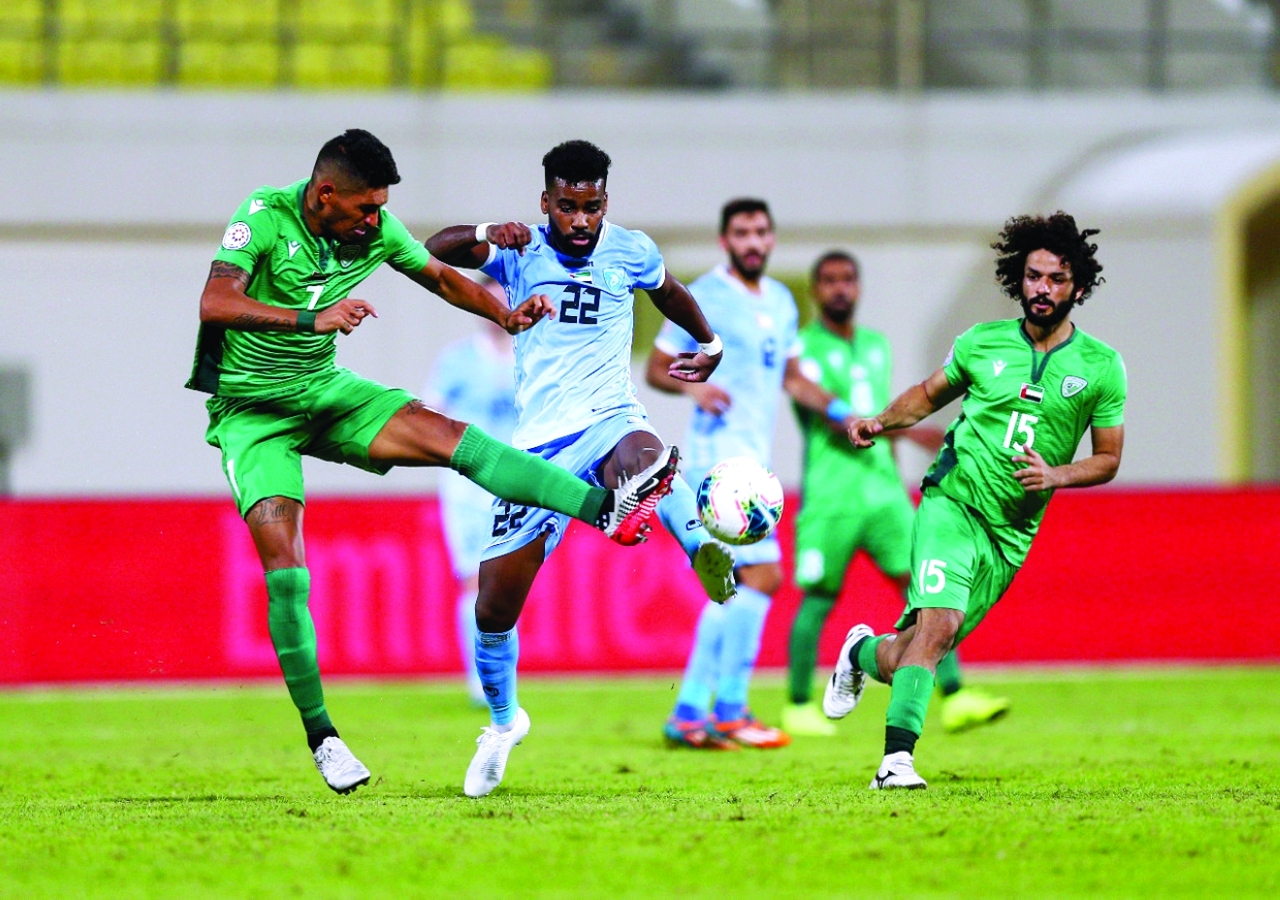 الصورة : جانب من إحدى مباريات حتا في دوري الخليج العربي | أرشيفية