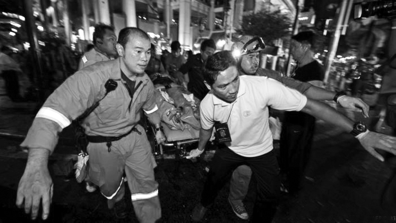 الصورة : 2015 تفجيرٌ في مدينة بانكوك يوقع 21 قتيلًا وأكثر من 100 جريح.