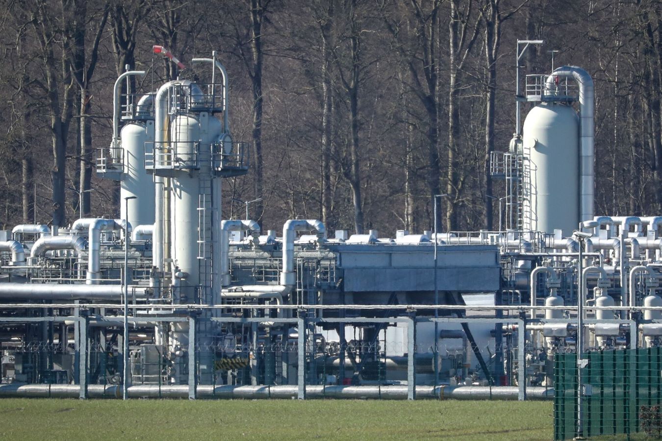 ألمانيا: مخزون البلاد من الغاز قد ينفد في غضون أيام قليلة