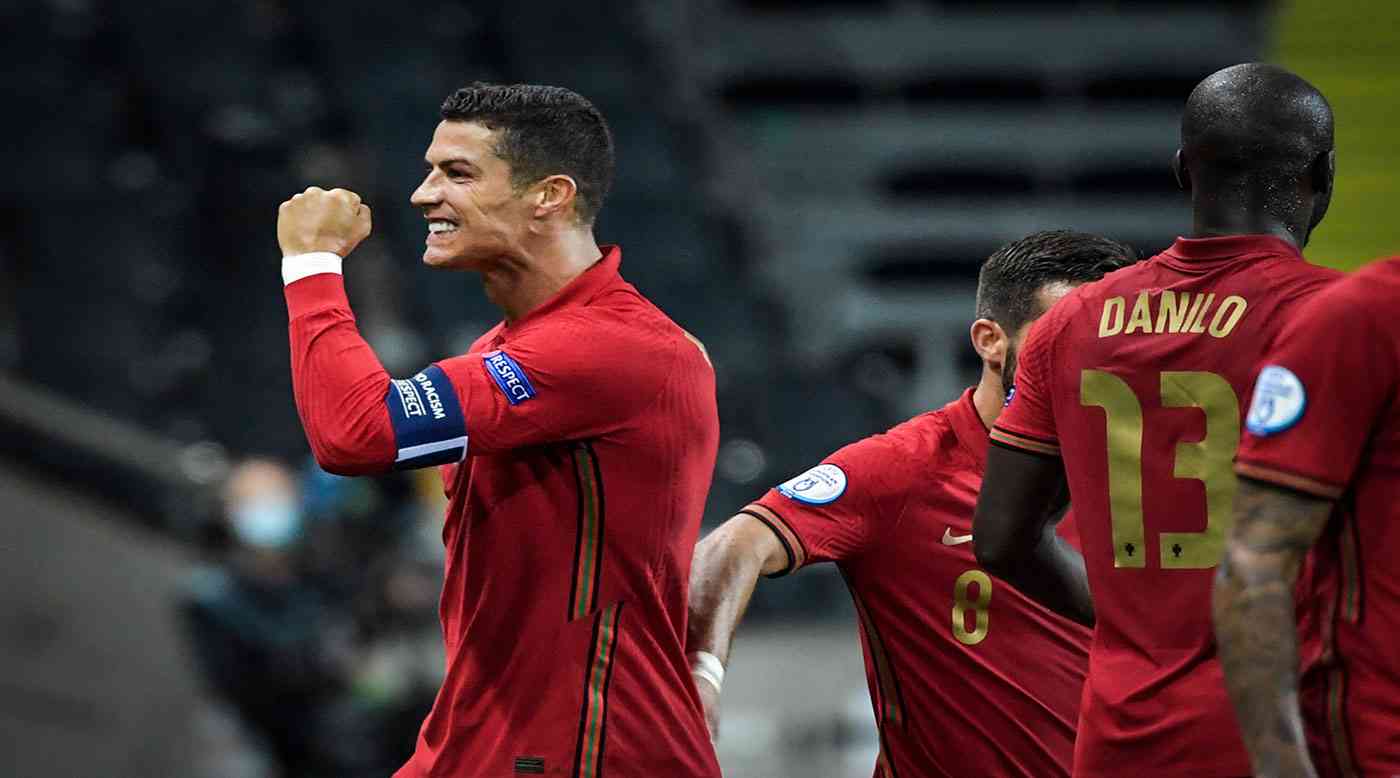 رونالدو وعناصر الخبرة على رأس قائمة البرتغال لكأس العالم