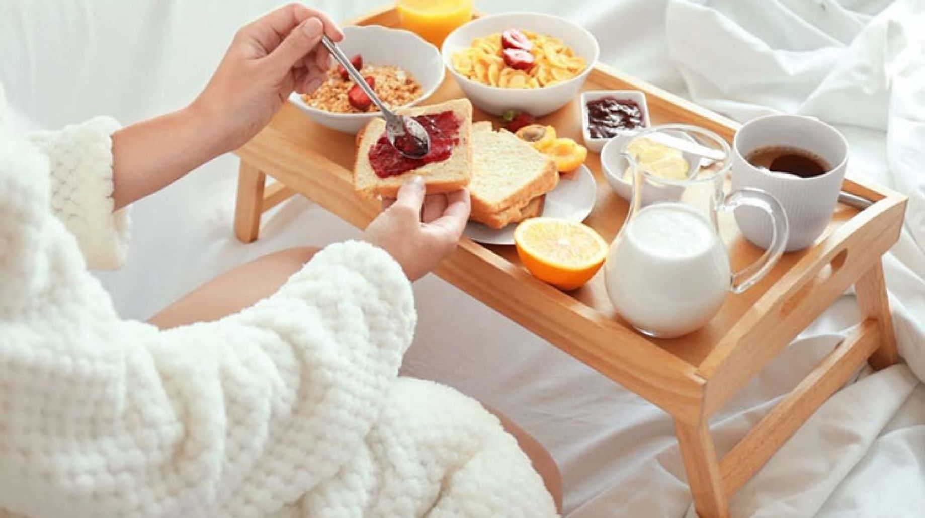 أطعمة قد تضر بصحتك عند تناولها في وجبة الإفطار