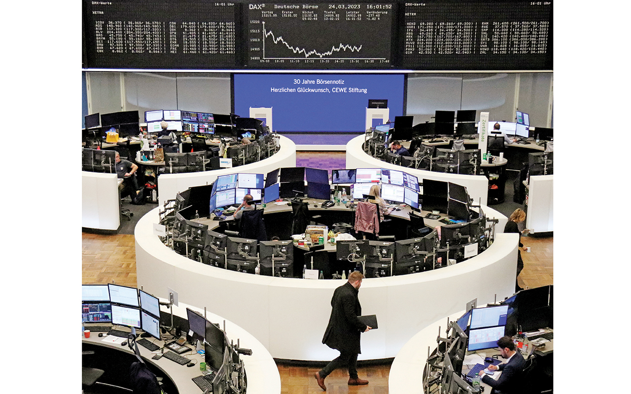 «دويتشه بنك» يشعل القلق في الأسواق المالية