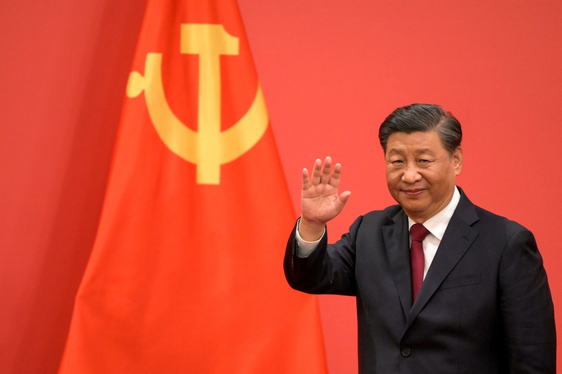 الرئيس الصيني يشجع الشركات على كسر الحواجز التكنولوجية