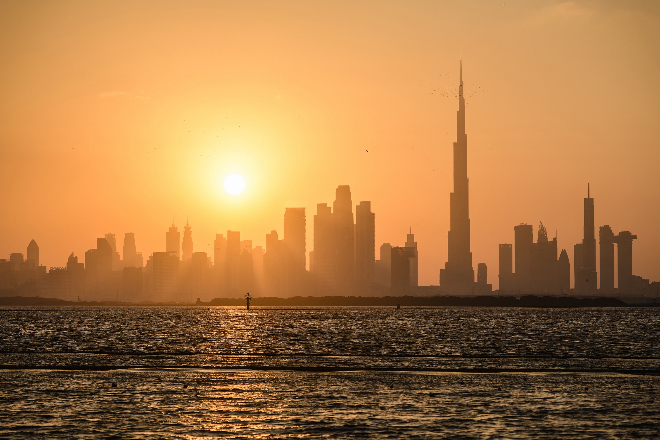 دبي إحدى أهم ثلاث وجهات سياحية في العالم