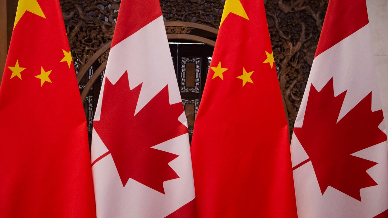 كندا تطرد دبلوماسيا صينيا وسط مزاعم بالتدخل في الشؤون الداخلية