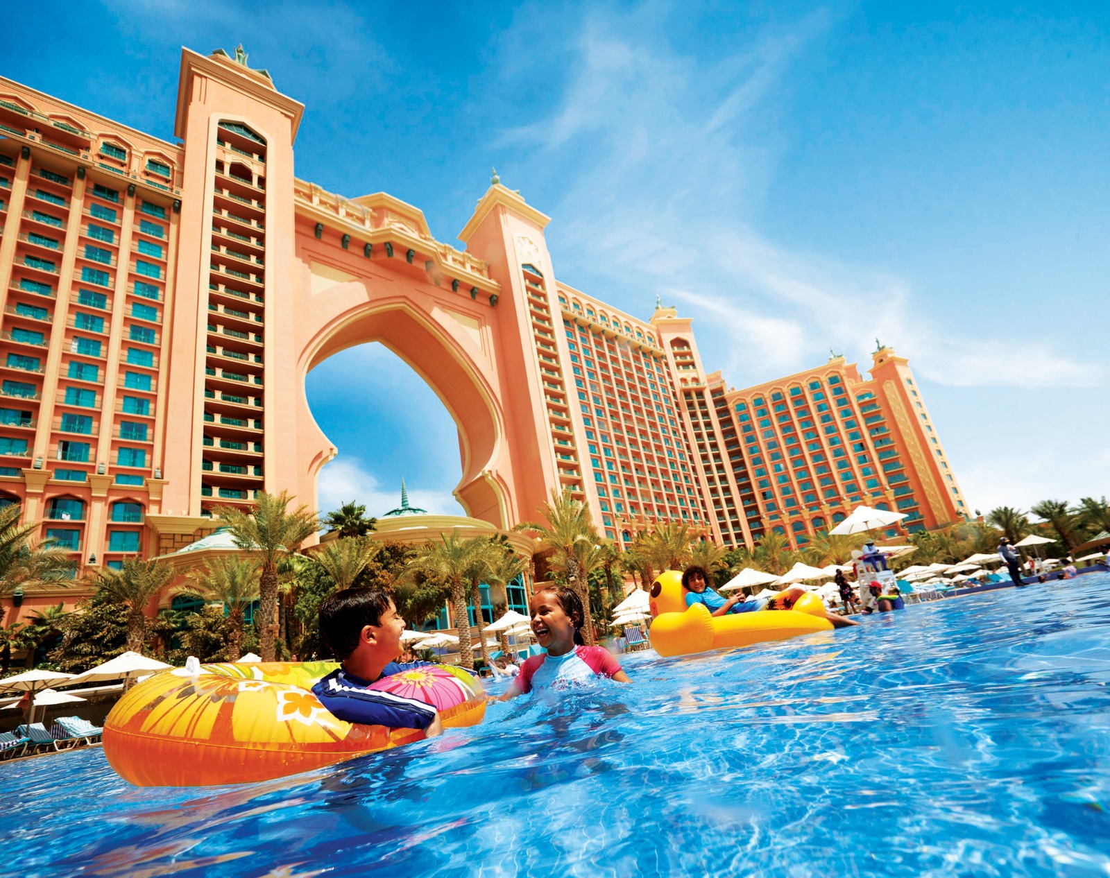 عيد الفطر يرفع الإشغال الفندقي في دبي لأعلى مستوياته خلال أبريل