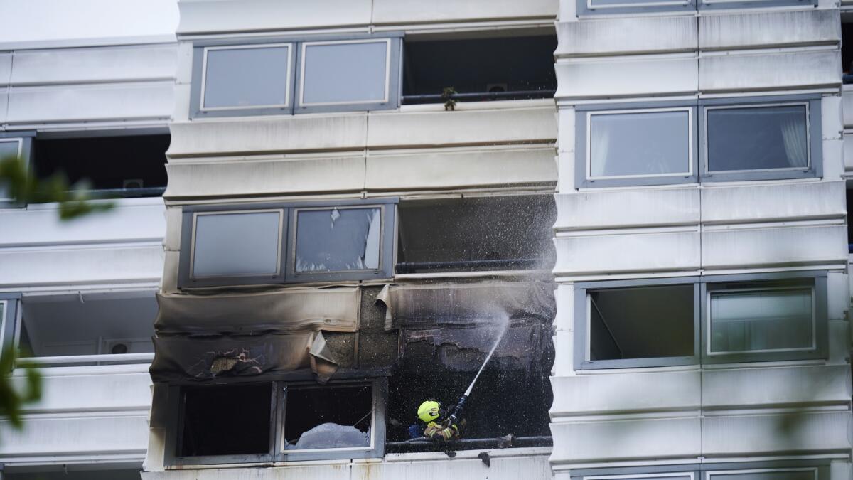 وفاة شخصين قفزا من مبنى سكني هرباً من حريق في برلين