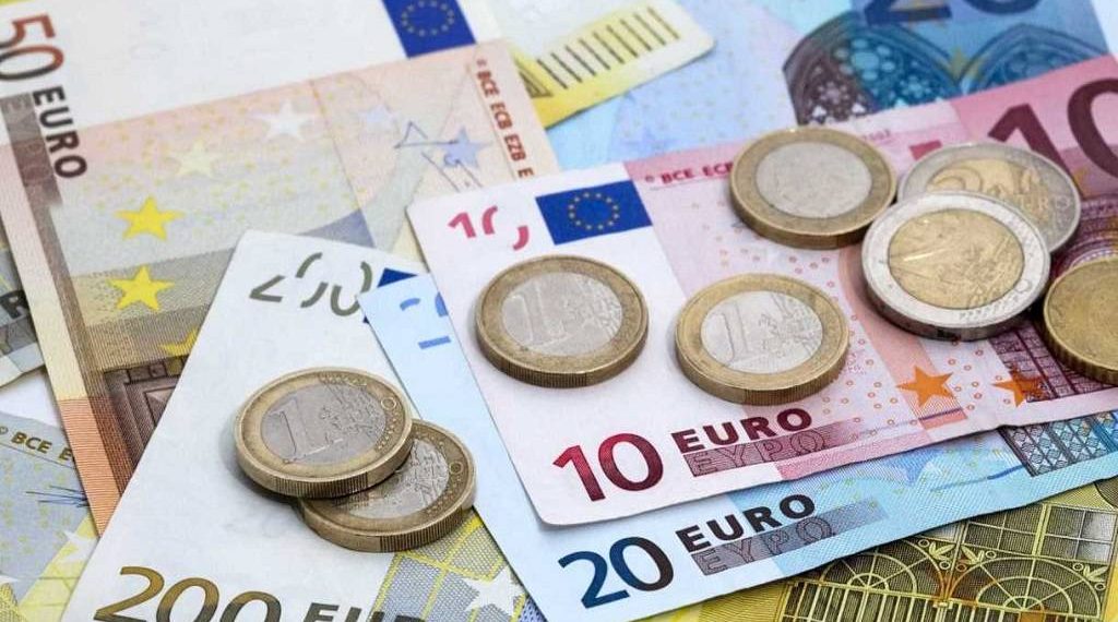 سعر اليورو مقابل الجنيه المصري اليوم الاثنين 31 يوليو 2023