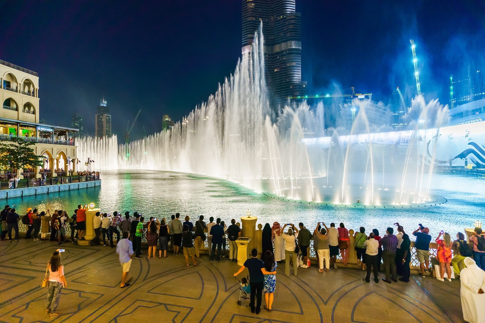 الإمارات تتصدر مشهد السياحة العالمي خلال النصف الأول من 2023