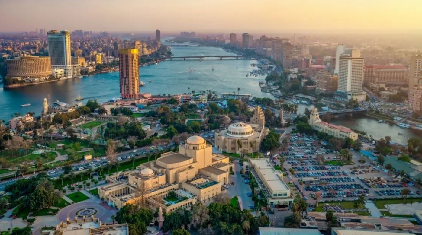 مصر تخصص أراضي للبيع بالدولار