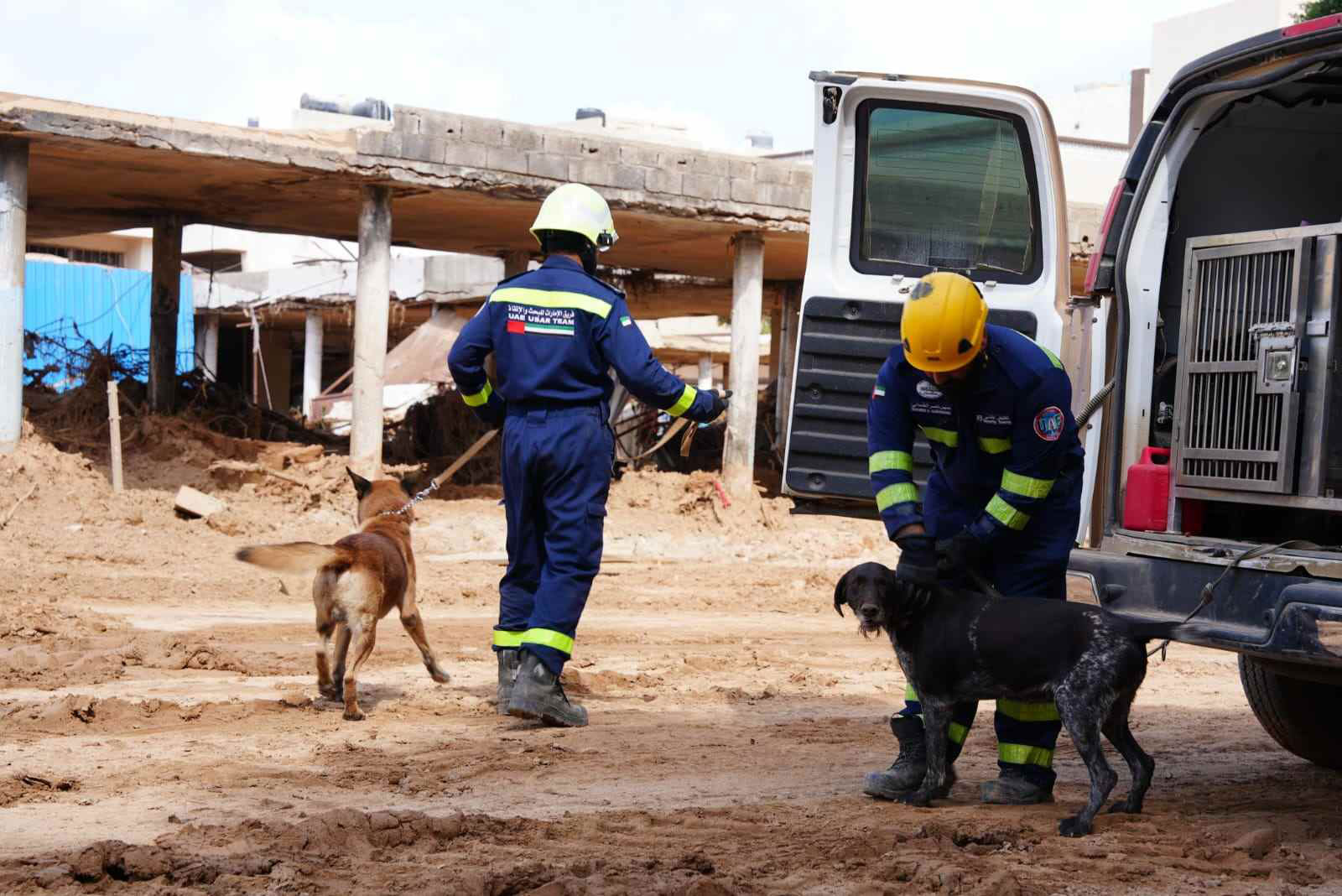 فريق الإمارات للبحث والإنقاذ يسهم في العثور على 181 مفقوداً لضحايا الإعصار في درنة الليبية