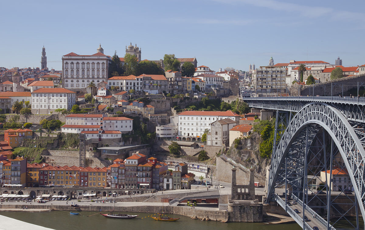 البرتغال ترفع الحد الأدنى للأجور 7.9 % إلى 820 يورو بداية من العام المقبل