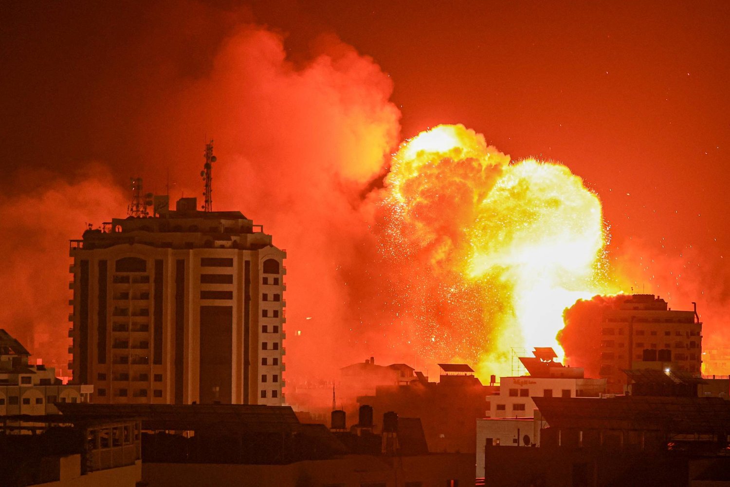 الجيش الإسرائيلي يعلن توسيع عملياته البرية في قطاع غزة