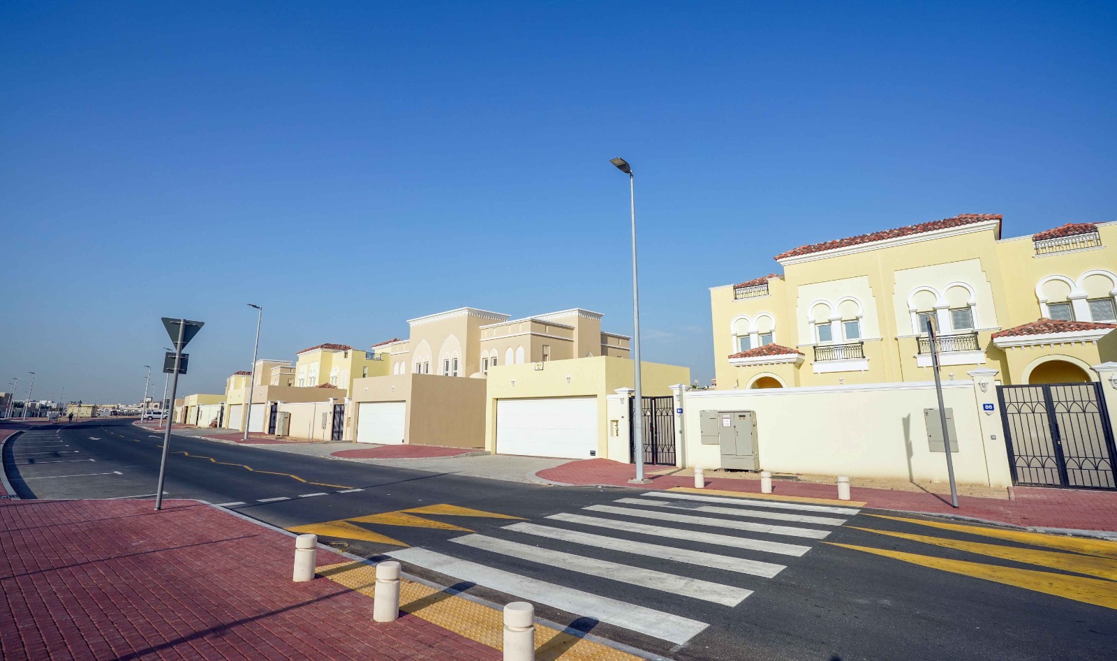 هيئة الطرق والمواصلات في دبي تنجز أعمال طرق داخلية ضمن مشروع محمد بن راشد للإسكان