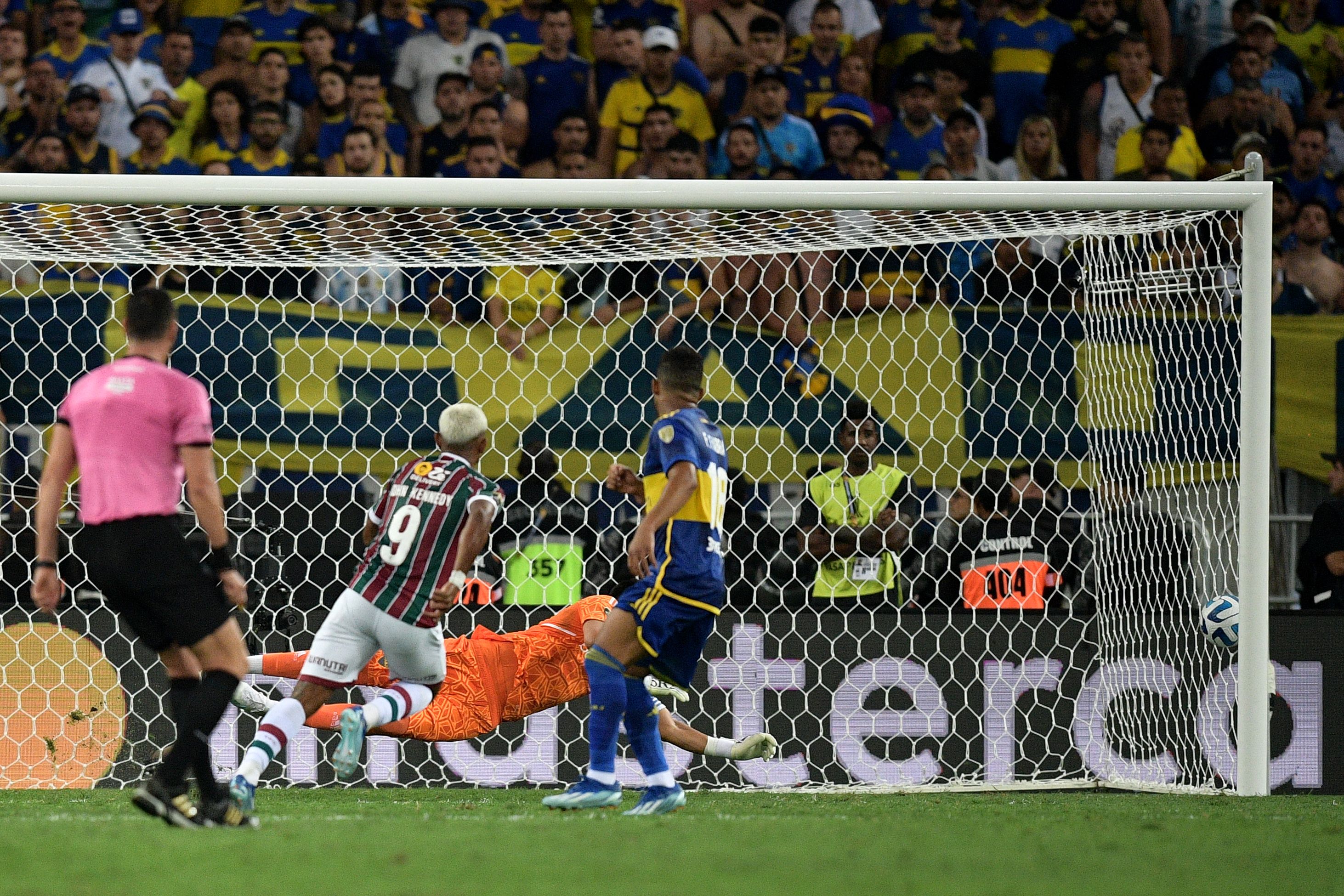 فلومينينسي يهزم بوكا جونيورز بعد وقت إضافي ويحرز لقب كأس ليبرتادوريس لأول مرة في تاريخه