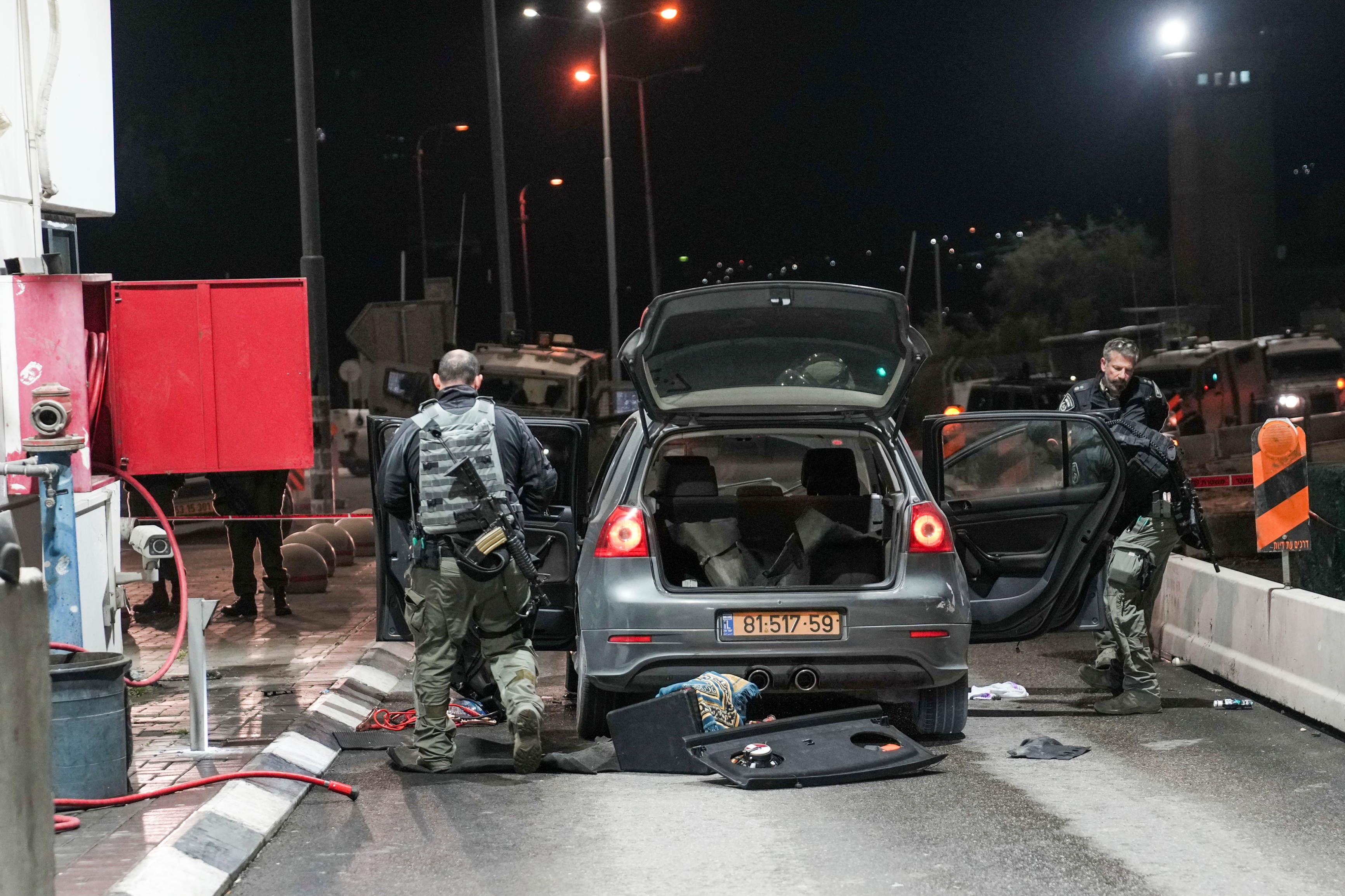 الشرطة الإسرائيلية تعلن إصابة شخصين في حادث طعن في القدس الشرقية