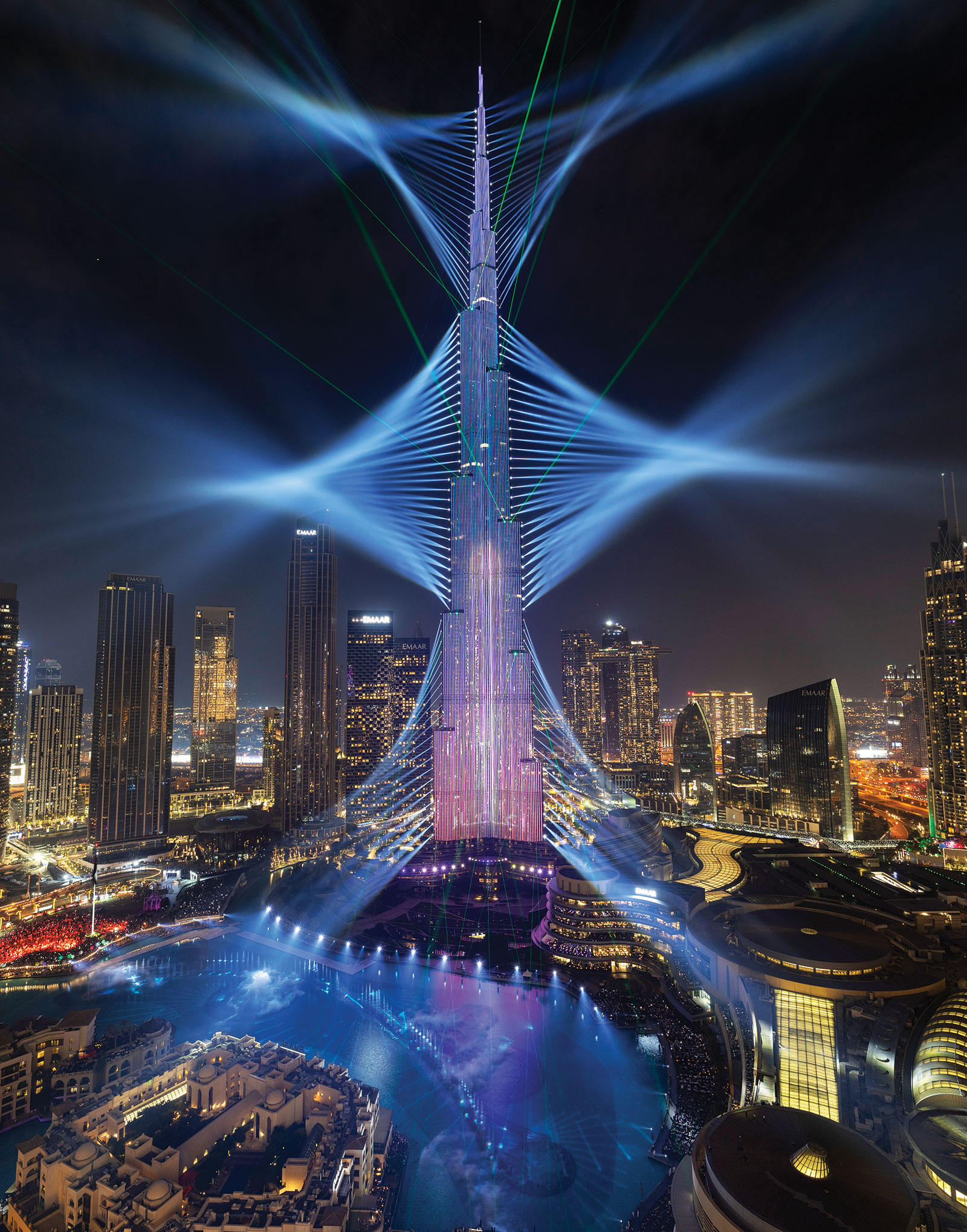 دبي تبهر العالم في احتفالات استثنائية بمناسبة العام الجديد