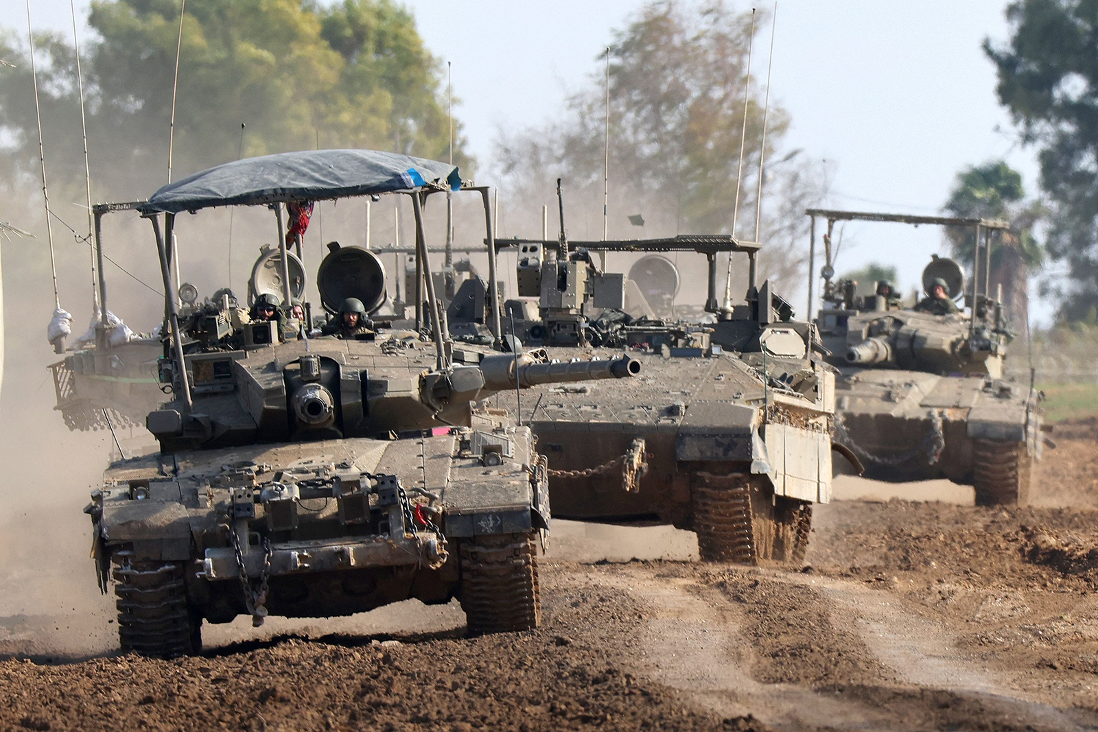 انسحاب الجيش الإسرائيلي من غزة شرط حماس لإطلاق سراح الرهائن