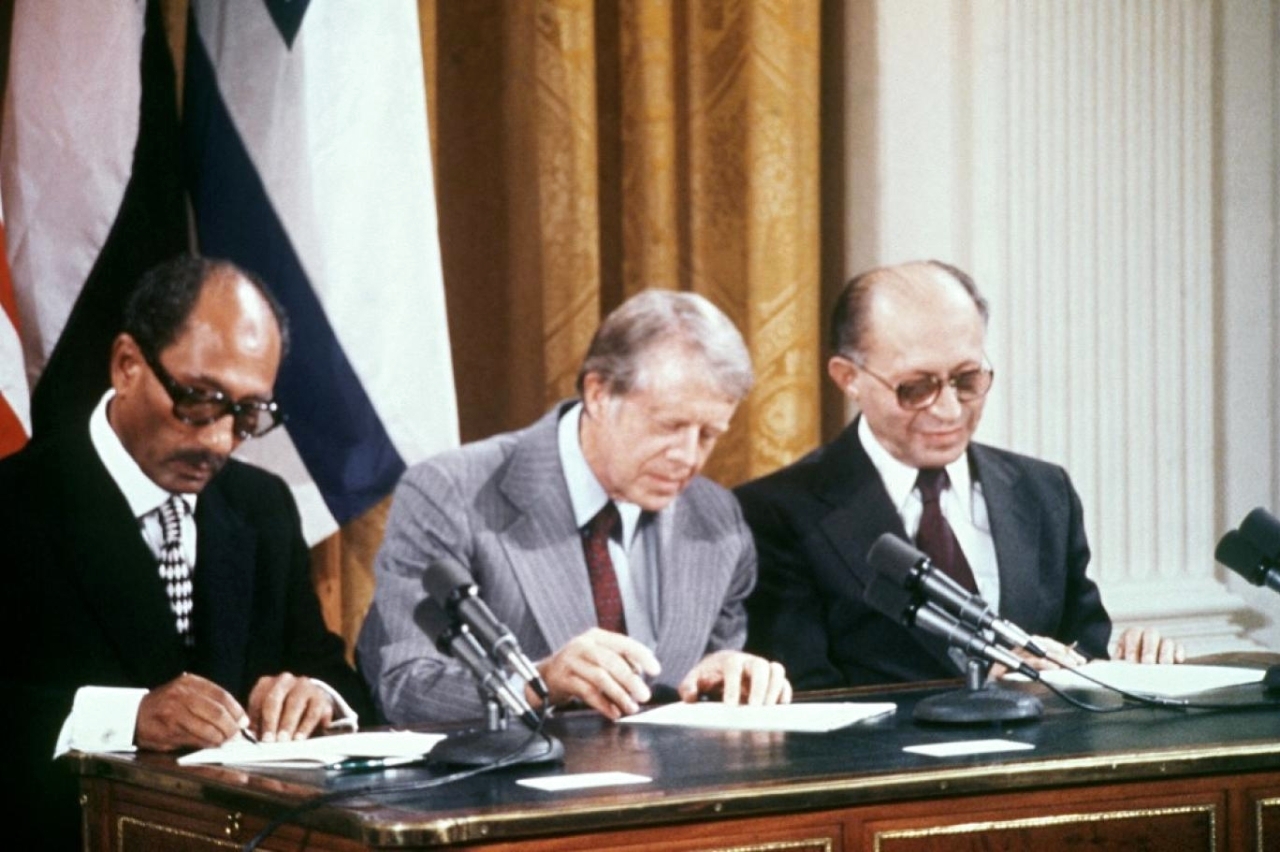 الصورة : 1979 التوقيع على معاهدة السلام المصرية الإسرائيلية في واشنطن.