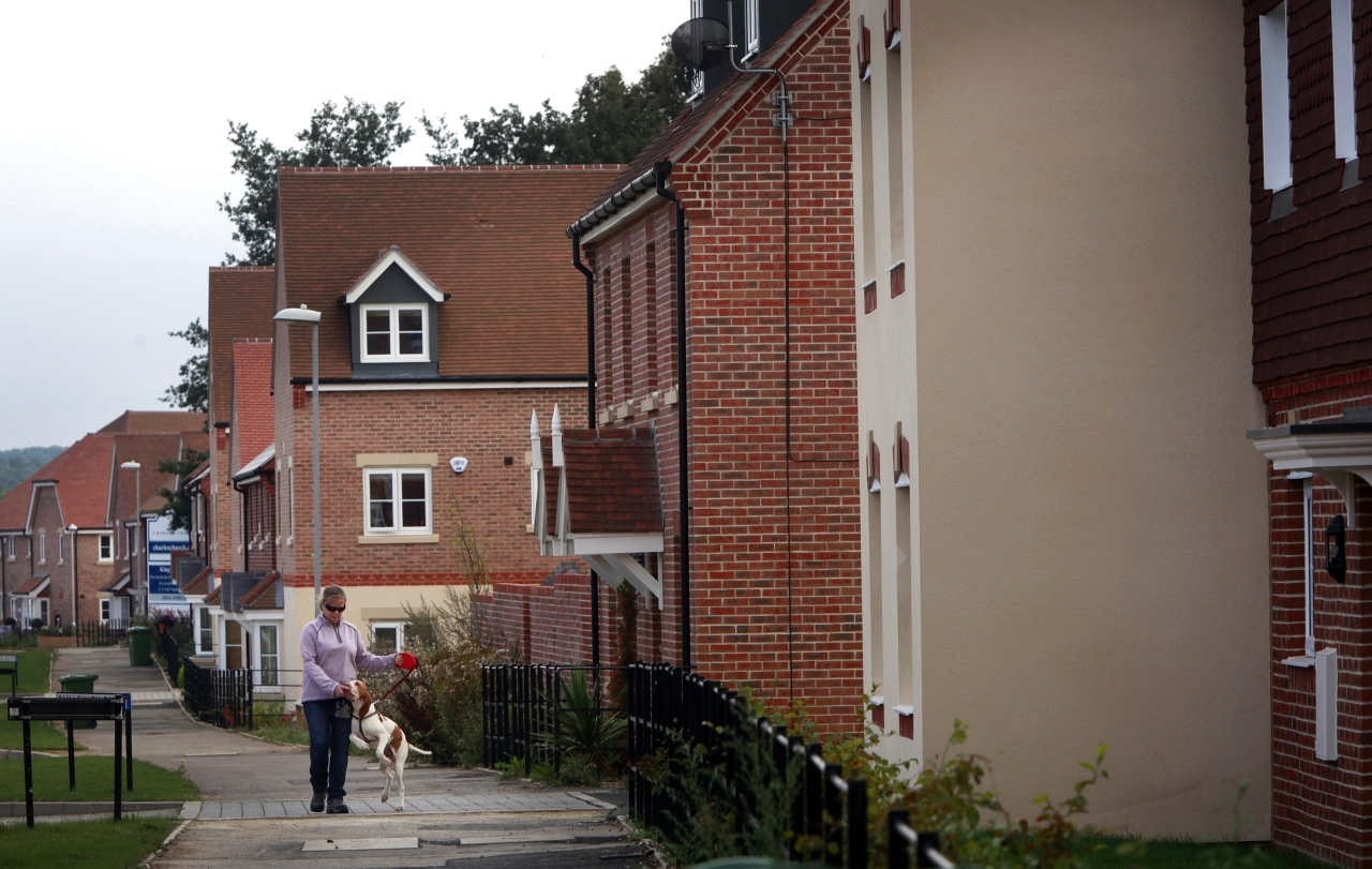 علامات على تعافي سوق الإسكان في بريطانيا