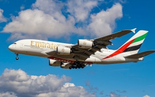 طيران الإمارات تطلق شراكة تبادل الرموز مع «أفيانكا» عبر بوابات أوروبية