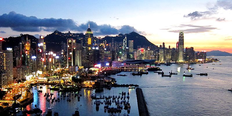 هونغ كونغ تبحث ترخيص 11 بورصة عملات مشفرة