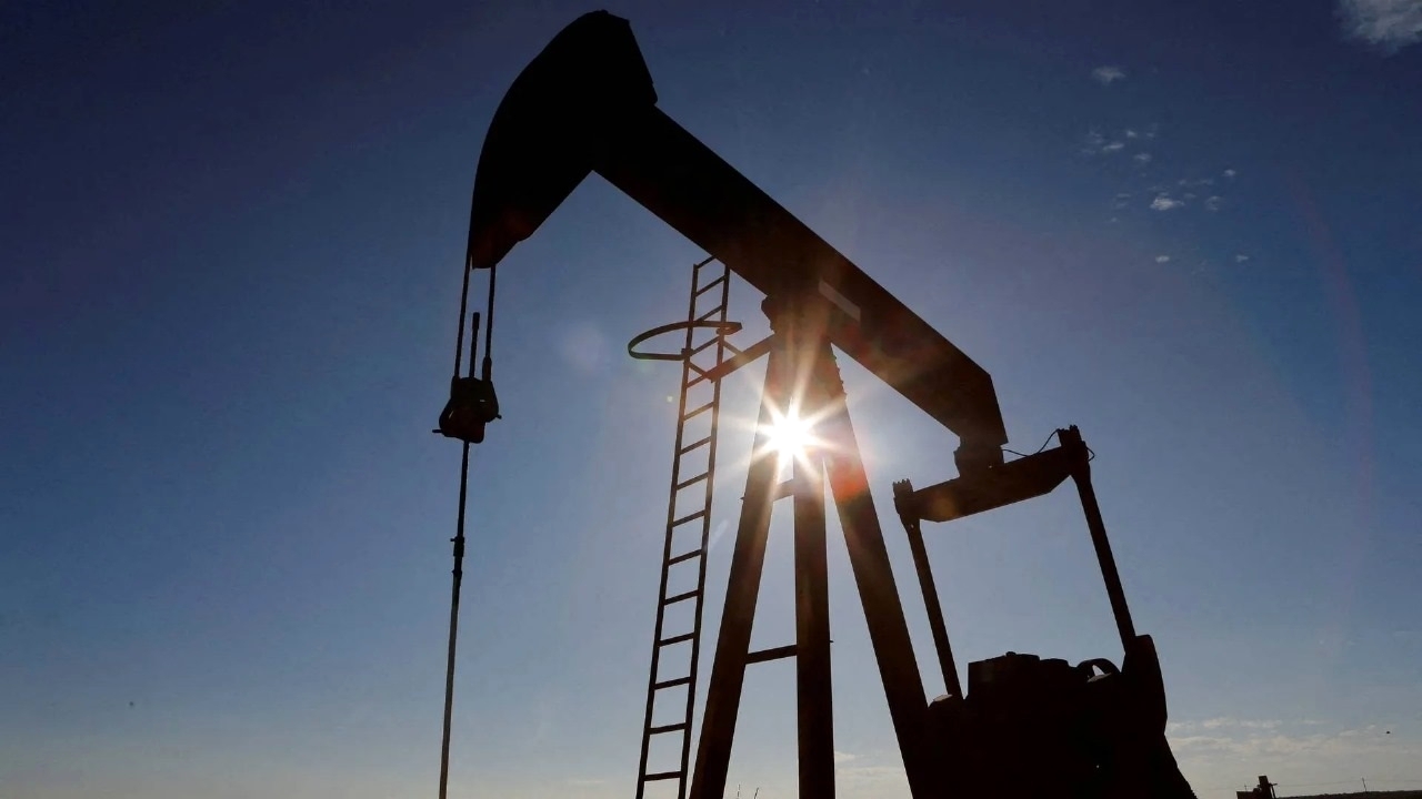 طفرة صفقات النفط والغاز الأمريكي تعيد رسم مشهد الطاقة