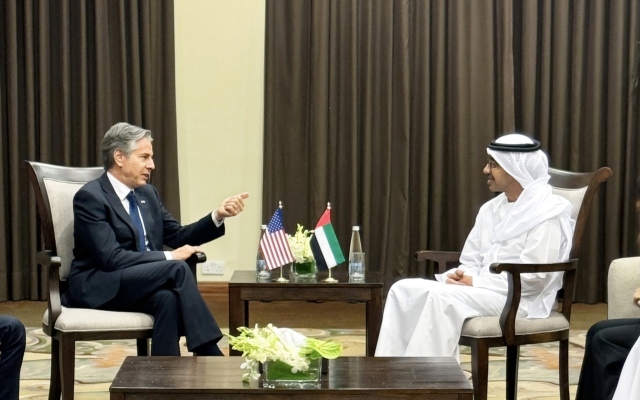 الصورة: الصورة: عبدالله بن زايد يبحث مع وزيري خارجية أمريكا وقطر مخرجات مؤتمر الأردن