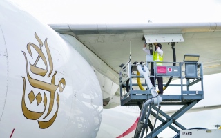 الصورة: الصورة: طيران الإمارات تبدأ استخدام وقود مستدام لرحلاتها من سنغافورة