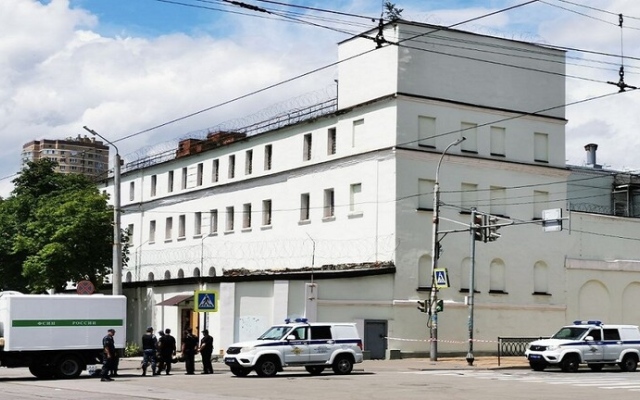 الصورة: الصورة: روسيا تحرر رهائن مركز الاحتجاز في روستوف وتقضي على الإرهابيين