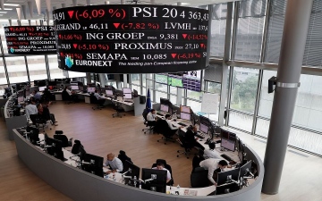 الصورة: الصورة: مكاسب قطاع التكنولوجيا تقود ارتفاعات الأسهم الأوروبية واليابانية