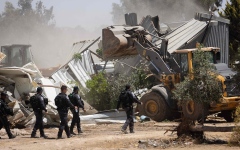 الصورة: الصورة: السلطات الإسرائيلية تهدم 3 منازل في رام الله وأريحا بالضفة الغربية