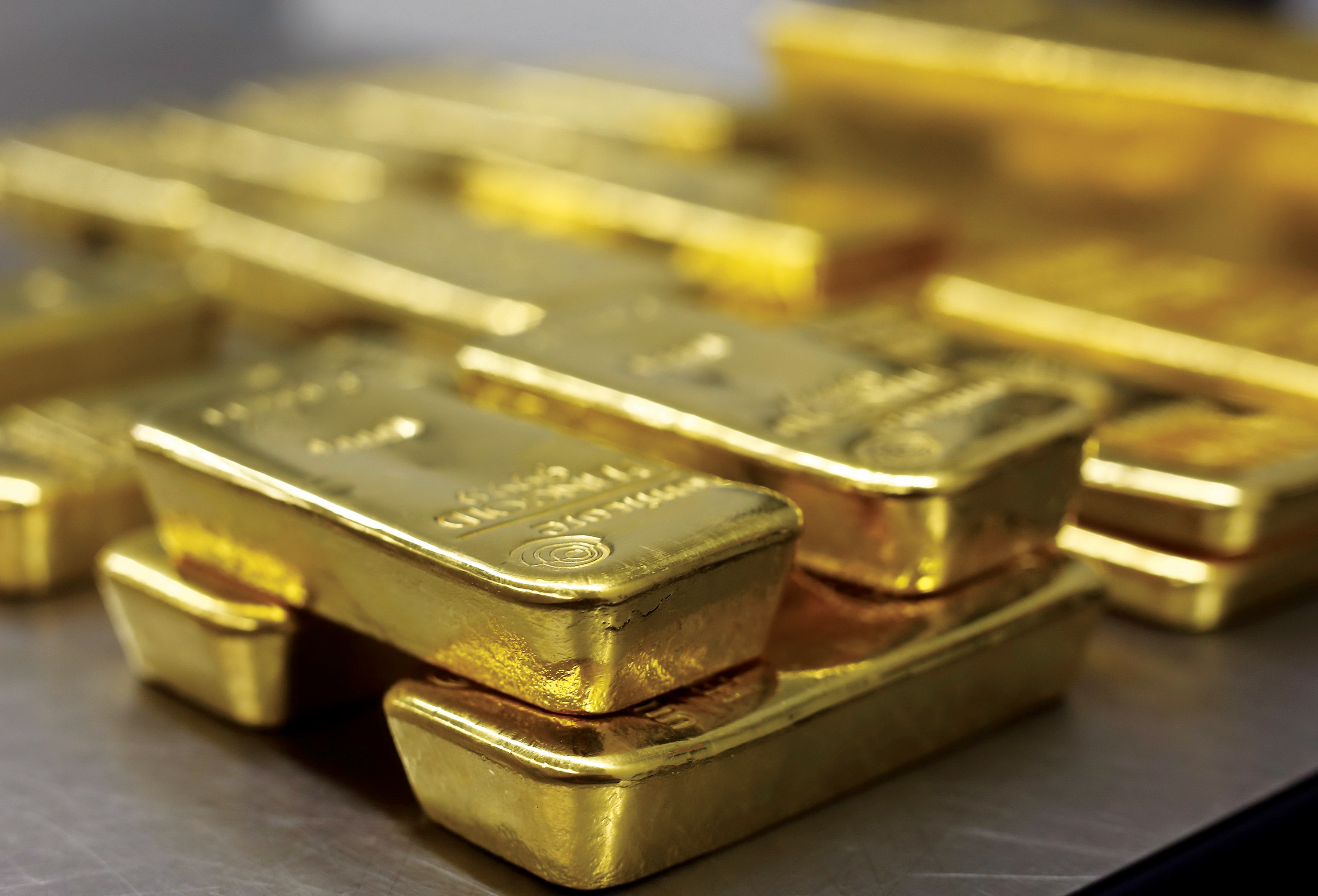 الذهب يرتفع وسط ترقب بيانات التضخم الأمريكية
