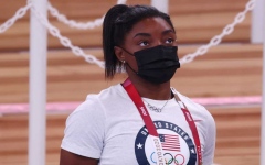 الصورة: الصورة: أسطورة الجمباز بايلز تتأهل إلى أولمبياد باريس في بحثها عن تعويض كابوس طوكيو