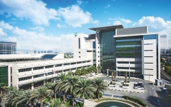 الصورة: الصورة: المستشفى الأمريكي دبي يفتتح مركزاً متخصصاً لعلاج أمراض انحناء العمود الفقري