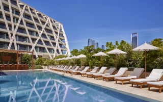 الصورة: الصورة: فندق إديشن أبوظبي يوفر وجهة مثالية لقضاء موسم الصيف