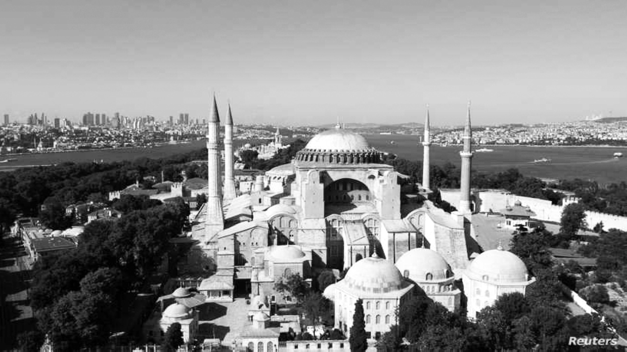 الصورة : 2020 المحكمة الإدارية العليا في تركيا تلغي وضع آيا صوفيا كمتحف وتقرر تحويله إلى مسجد