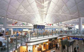 الصورة: الصورة: مطار هونغ كونغ يعلن أن عطل مايكروسوفت يؤثر على بعض شركات الطيران