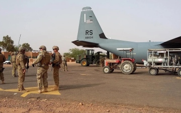 الصورة: الصورة: أمريكا تستكمل انسحابها من النيجر مطلع الشهر المقبل