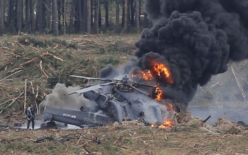 الصورة: الصورة: تحطم هليكوبتر عسكرية روسية بسبب عطل فني ومقتل طاقمها
